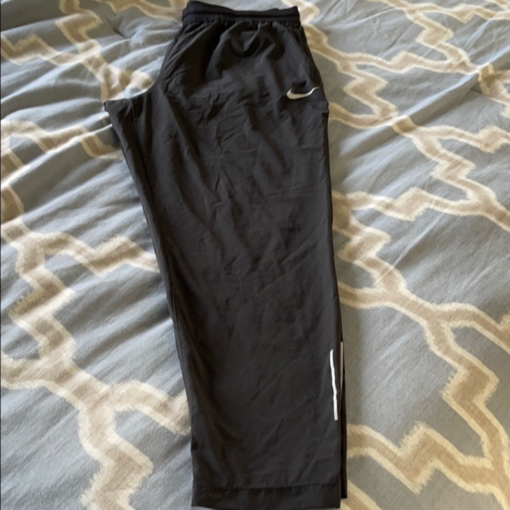 Nike Ankle Length Joggers
